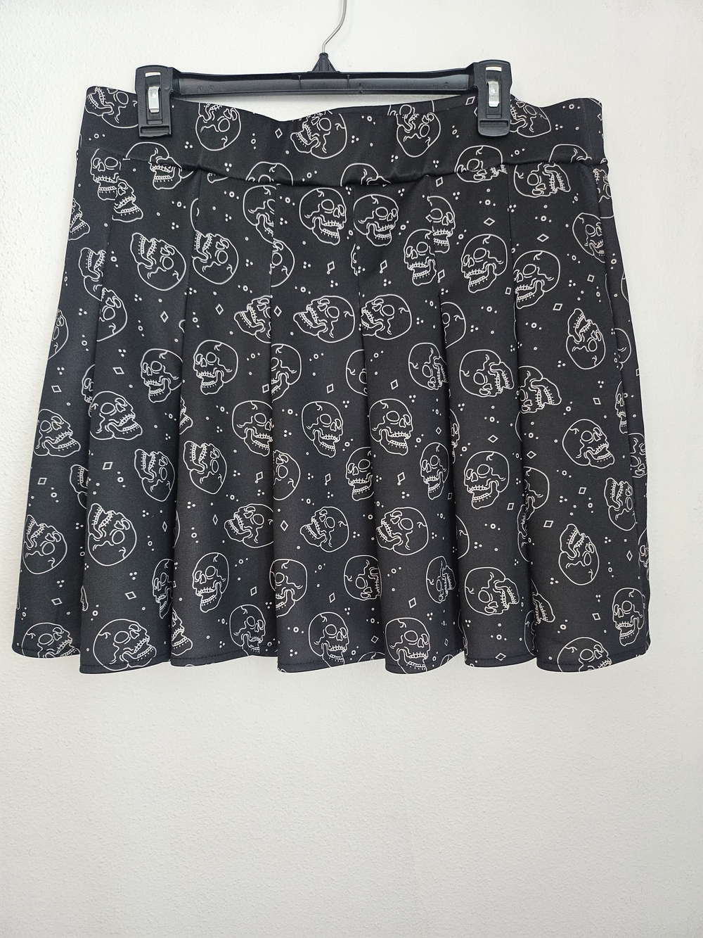 Black Skull Print Skater Skirt 1X Goth Grunge Festival.